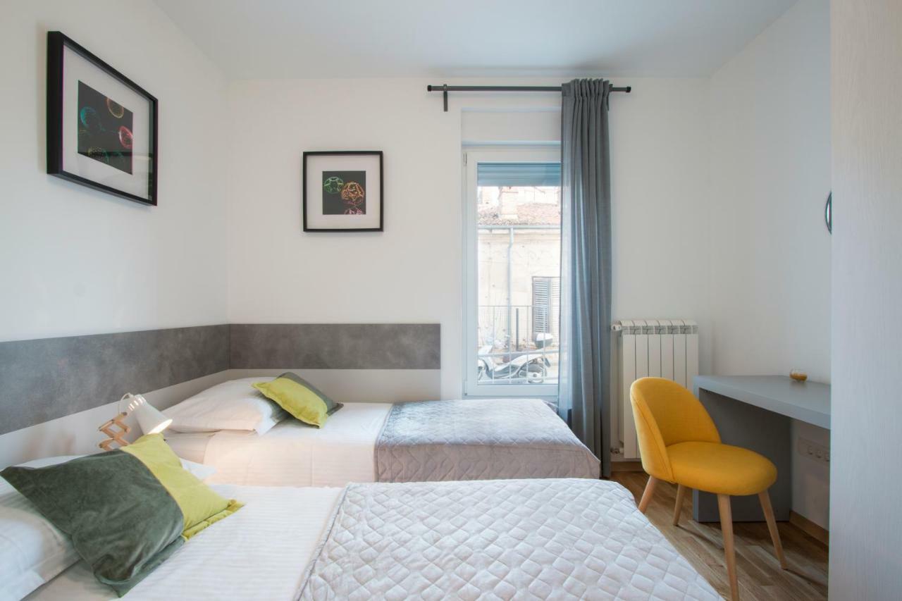 Inspire Apartments Пула Экстерьер фото